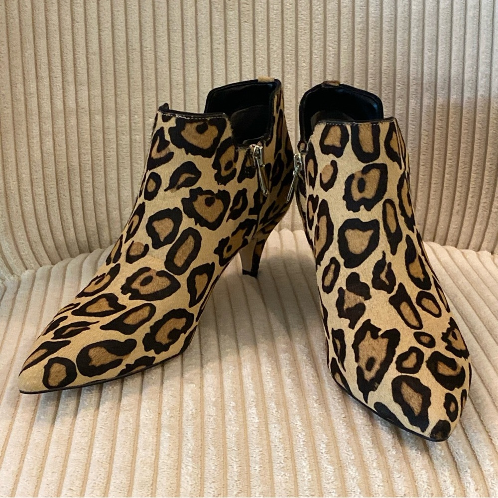 Sam Edelman leopard print calf hair ankle booties NEW